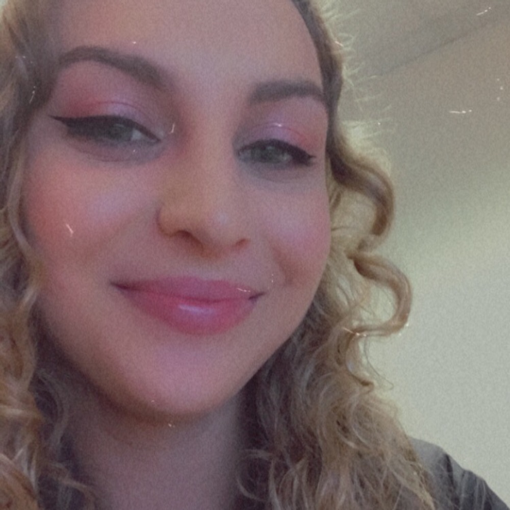 Meet your Posher, Ashlyn